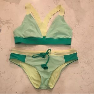 Lululemon Sandy Savasana swimsuit - sz6